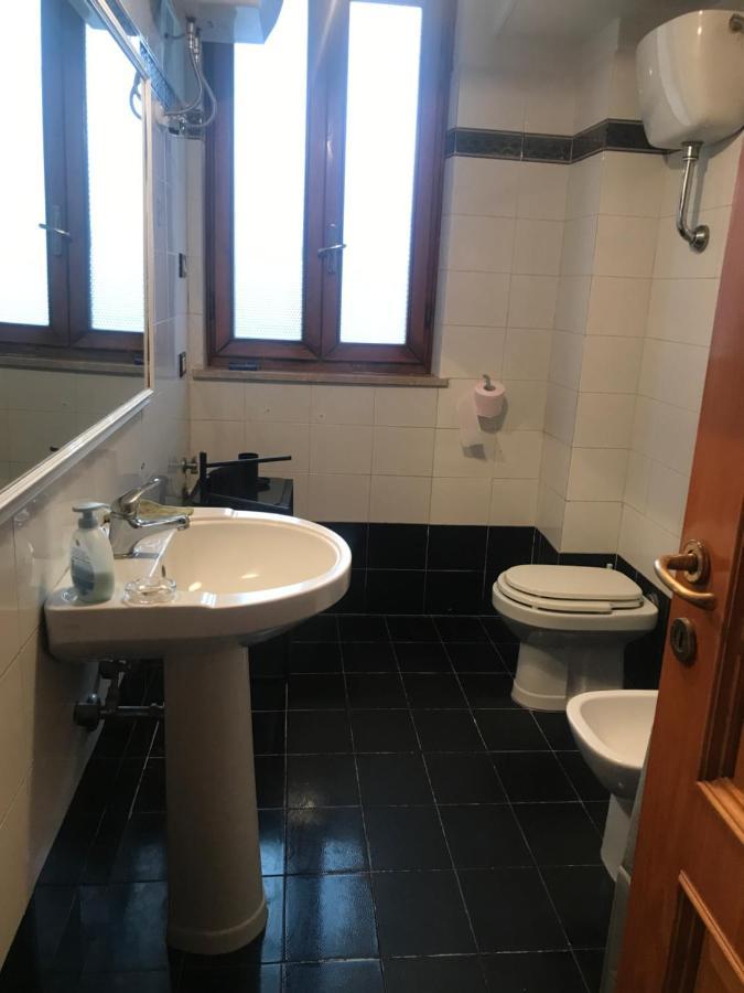 Appartamento Sulla Piazza 90 M Dal Mare آنسيو المظهر الخارجي الصورة